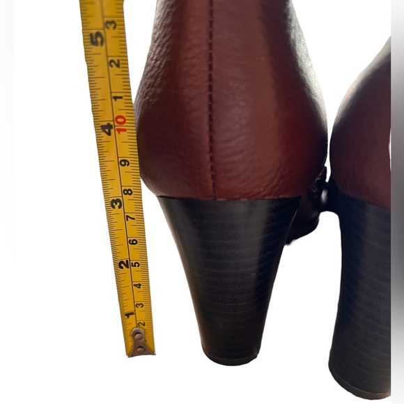 B. O. C. size EU 40.5 reddish brown leather boots, 3” heel, excellent condition - Picture 4 of 11